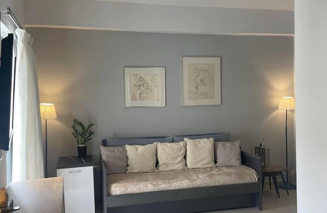 Studio in the center, 2 mins from the beach