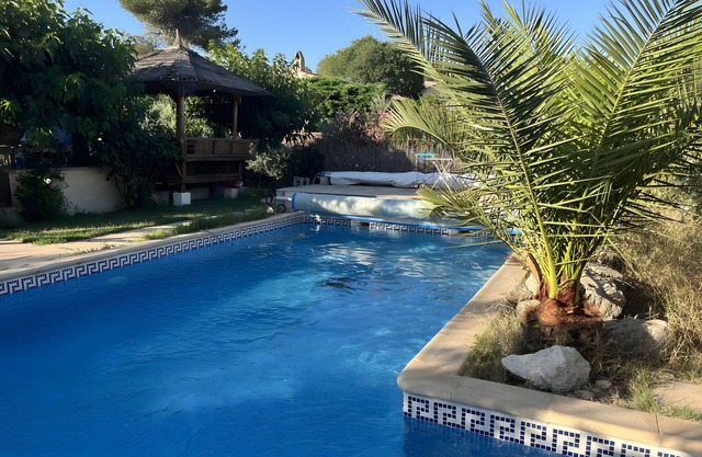 Studio 'La Dolce Vita' with Shared Pool, Wi-Fi and Air Conditioning
