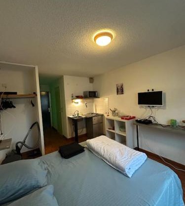 Studio N 119 Calme, fonctionnel centre pk gratuit