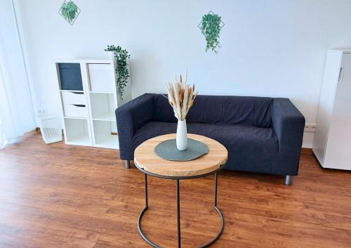Studioappartment mit Balkon
