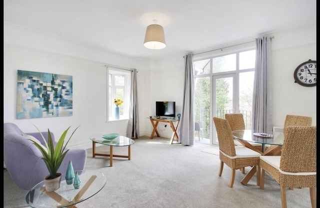 Stunning 2-Bed Apartment in Tunbridge Wells