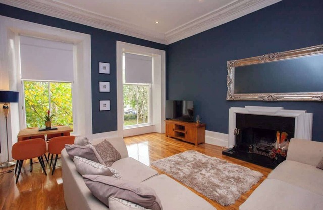 Stunning 2 Bed in Ideal Location