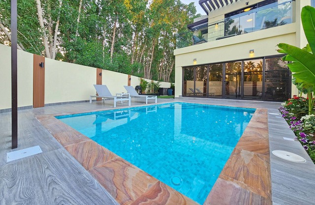 Stunning 4 Bed Villa, Private Pool, Damac Hills