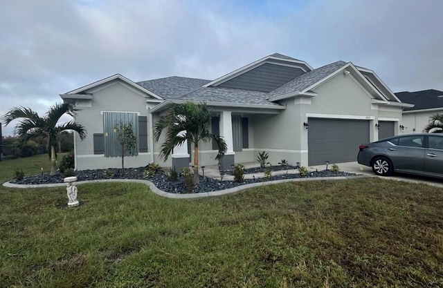Stunning 4+ bedroom home with pool, minutes away from gulf coast beaches.