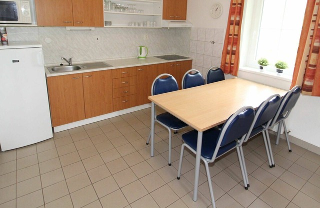 Stunning private villa for 6 people with pool, WIFI, TV, terrace, pets allowed and parking