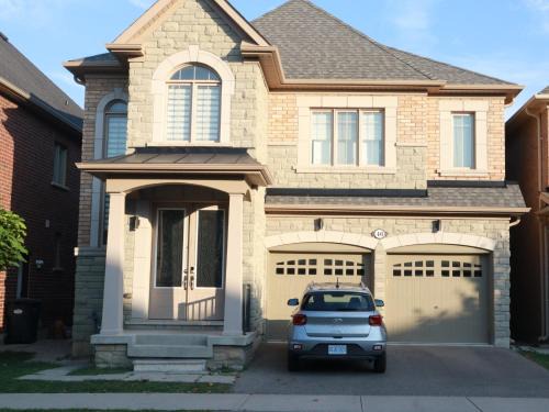 Stunning Furnished 2 Bedroom 2 Washroom Basement Apartment