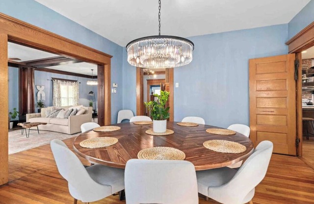 Stunning Historic Home WALK to Plaza & Westport!