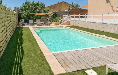 Stunning Home In Saint-Nazaire-D'aude