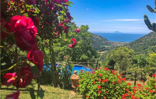 Stunning Home In Ficarra