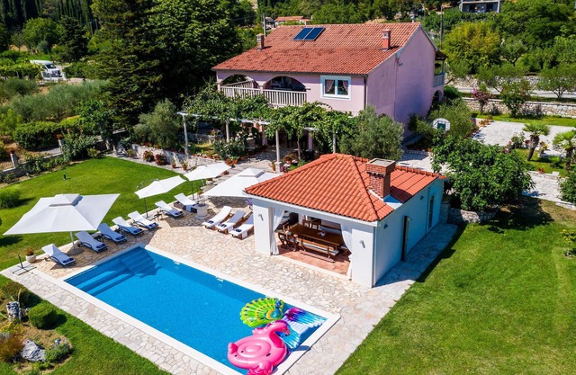Stunning home in Gruda with sauna