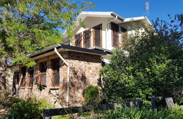 Stunning Home with Beautiful Semi Rural & Ocean Views. Close to town and beach