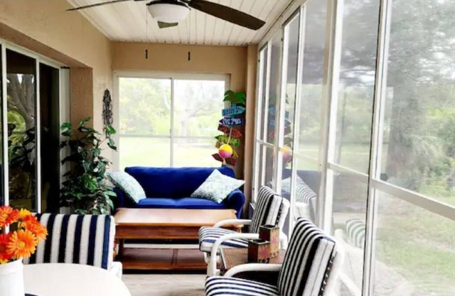Stunning King APT/Pool/Tennis/Golf/Beach/Trails