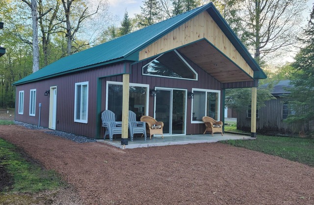 Stunning Lake Side View,nMusky Point Resort,nLake of the Falls
