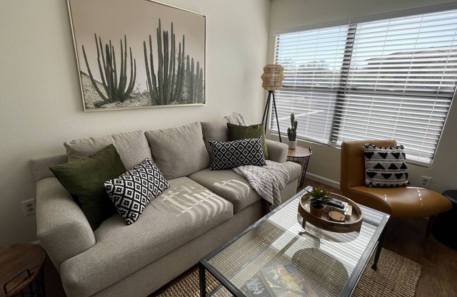 Stunning, modern 2BR in coveted Greens! View, Pool + Fitness!