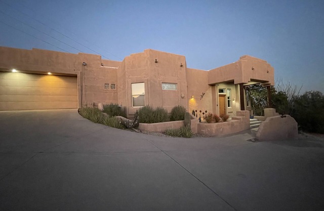 Stunning Mountain Views in Fountain Hills/East Scottsdale