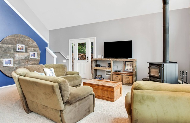Stunning ocean-view home with private waterfront, viewpoint deck & fireplace