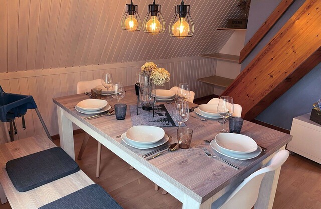 Stunning private villa for 6 guests with WIFI, TV, terrace, pets allowed and parking