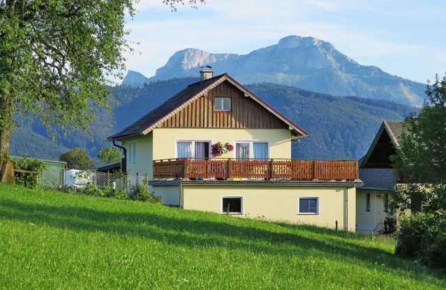 Stunning private villa for 4 people with TV and terrace