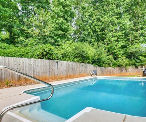 Stunning Private Villa in Monroe with Pool