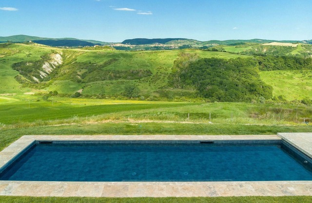 Stunning private villa for 12 people with WIFI, private pool, A/C, terrace and panoramic view
