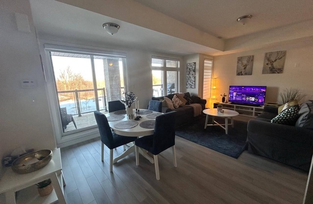 Stunning Townhouse available for short term rent (July & August)