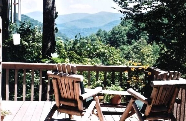 Stunning View, Secluded Luxury Treehouse, State Park Resort, Appalachian Trail
