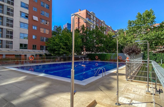 Style and Comfort in Delicias Apartment