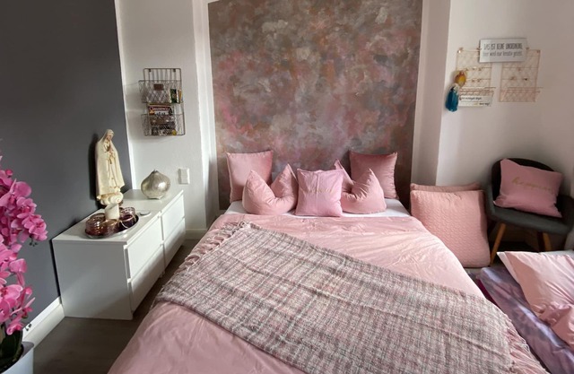 Stylisches Zimmer mit Ensuite Bad