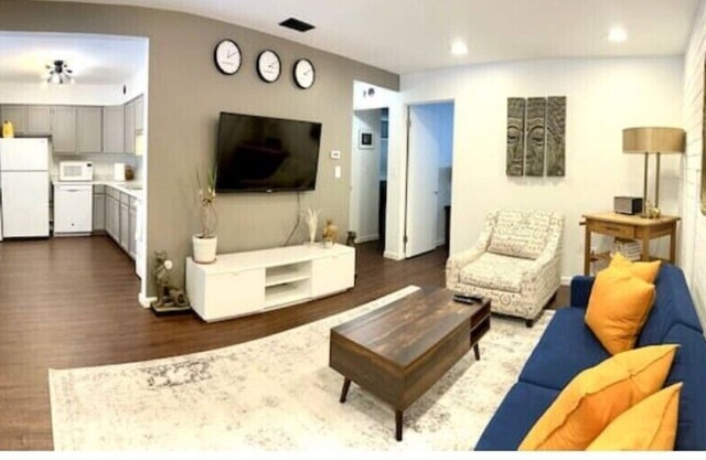 Stylish 2BR in Historic WaterHill/Walk to Downtown & The Big House