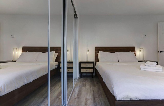 Stylish 3BR in the heart of Downtown Montreal