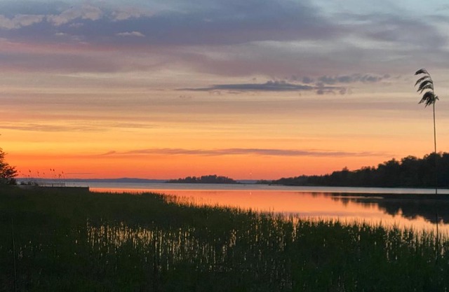 Stylish & cosy cottage by lake in Lemland, Åland
