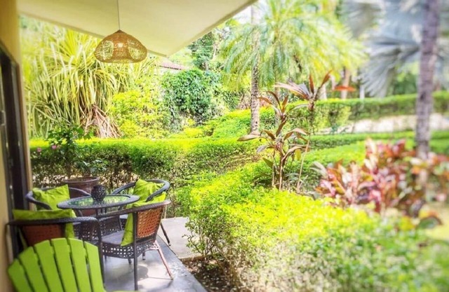 Stylish Casa Paloma, a minute walk from the beach!