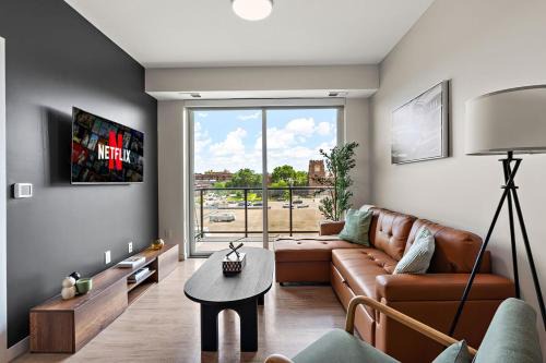 Stylish Luxury 1Bedroom In Downtown Minneapolis, Minutes From Minneapolis Convention Center & US Bank Arena