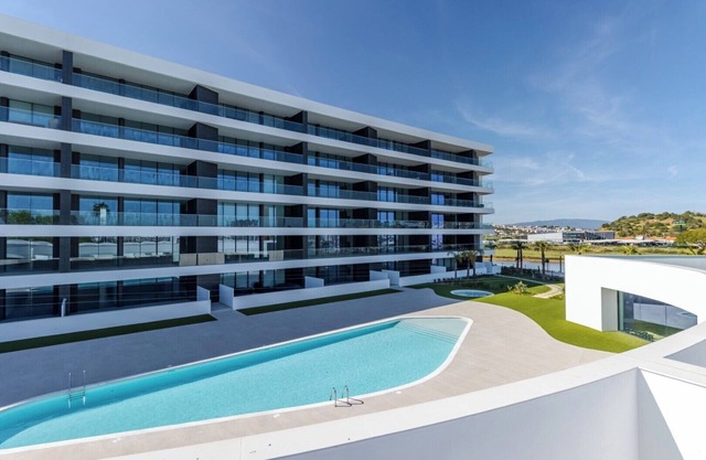 Stylish Marina View apt. (IH 2-3B)