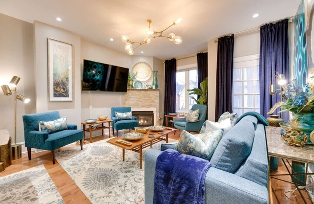 Stylish Stays - Glam 3BR - Parking
