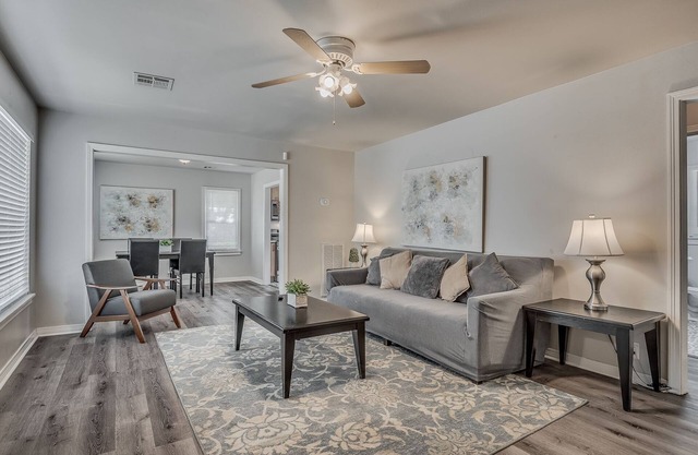 Stylish uptown OKC Home near everything!