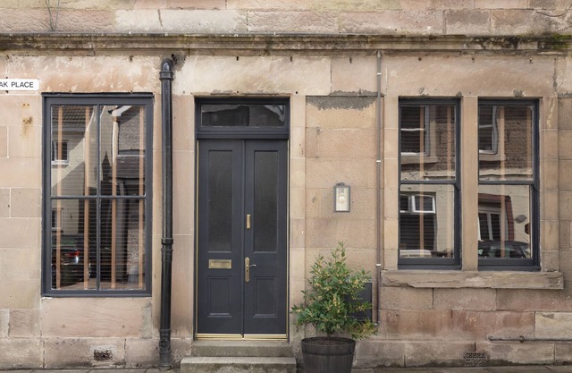 Stylist Flat in the Heart of a Coastal Scottish Village