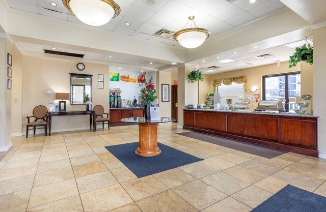 Suburban Studios Tysons Corner