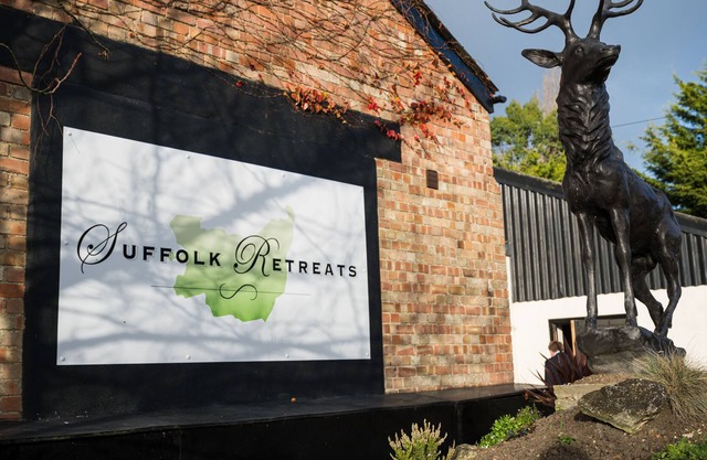Suffolk Retreats for up to 24 guests with hot tub