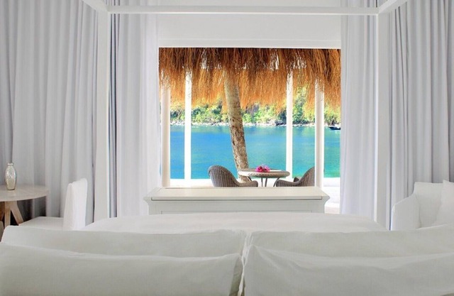 SUGAR BEACH ST LUCIA - Luxury 2 bedroom beach front Bungalow - ACCESS TO SUGAR BEACH RESORT