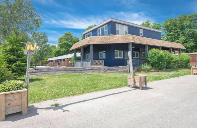 Suite 3 - Relax in beautiful Bayfield - 15min from Grand Bend