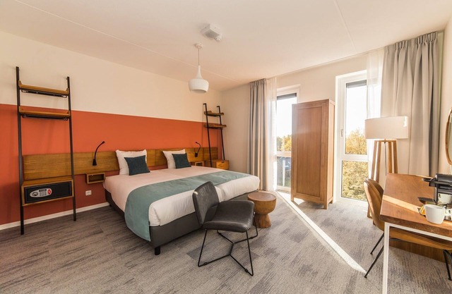 Suite Escape in Luxe Resort
