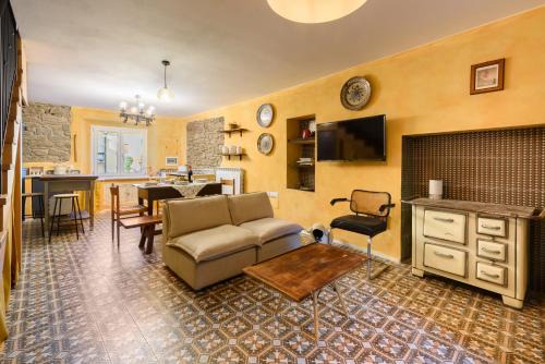Suite il Corno by Mmega