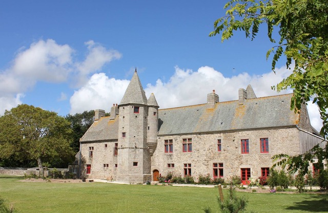 Suite n ° 1 of the Crasvillerie Manor