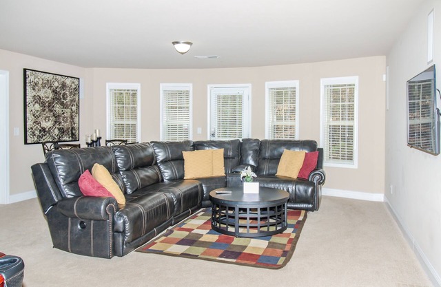 Suite Near ATL Airport/Downtown/Free Parking