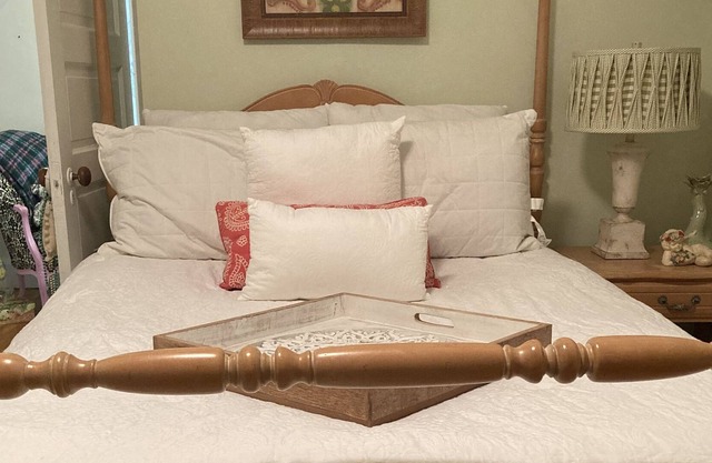 Suite rental in “cottage like” home