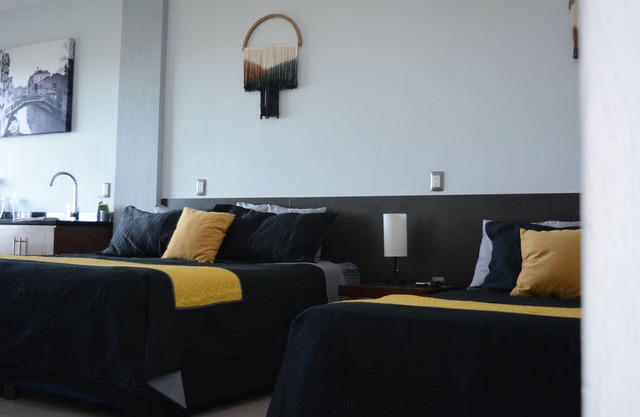 SUITE WITH BALCONY