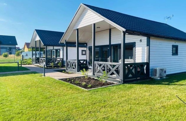 Summer House in Jarosławiec near Beach & Pool