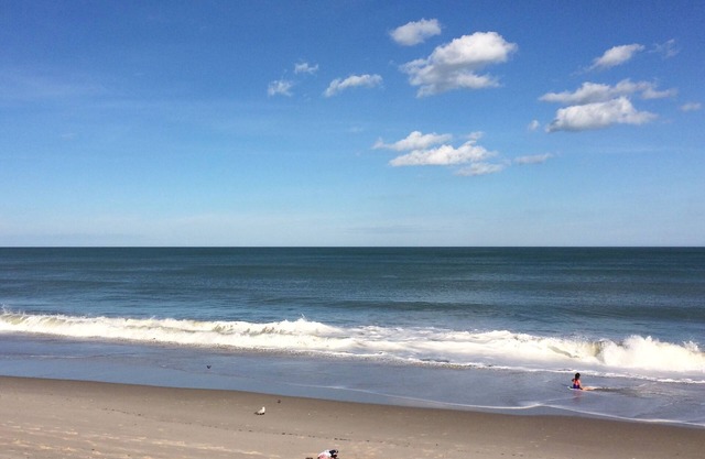 SUMMER ON VERO'S BEACH AT BARGAIN RATESnn