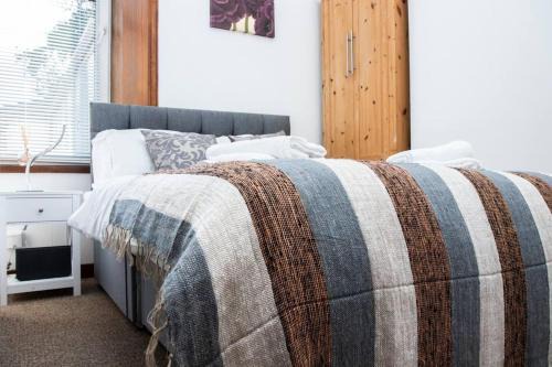 Summit Westend 1 Bed Cosy Flat by Royal Infirmary